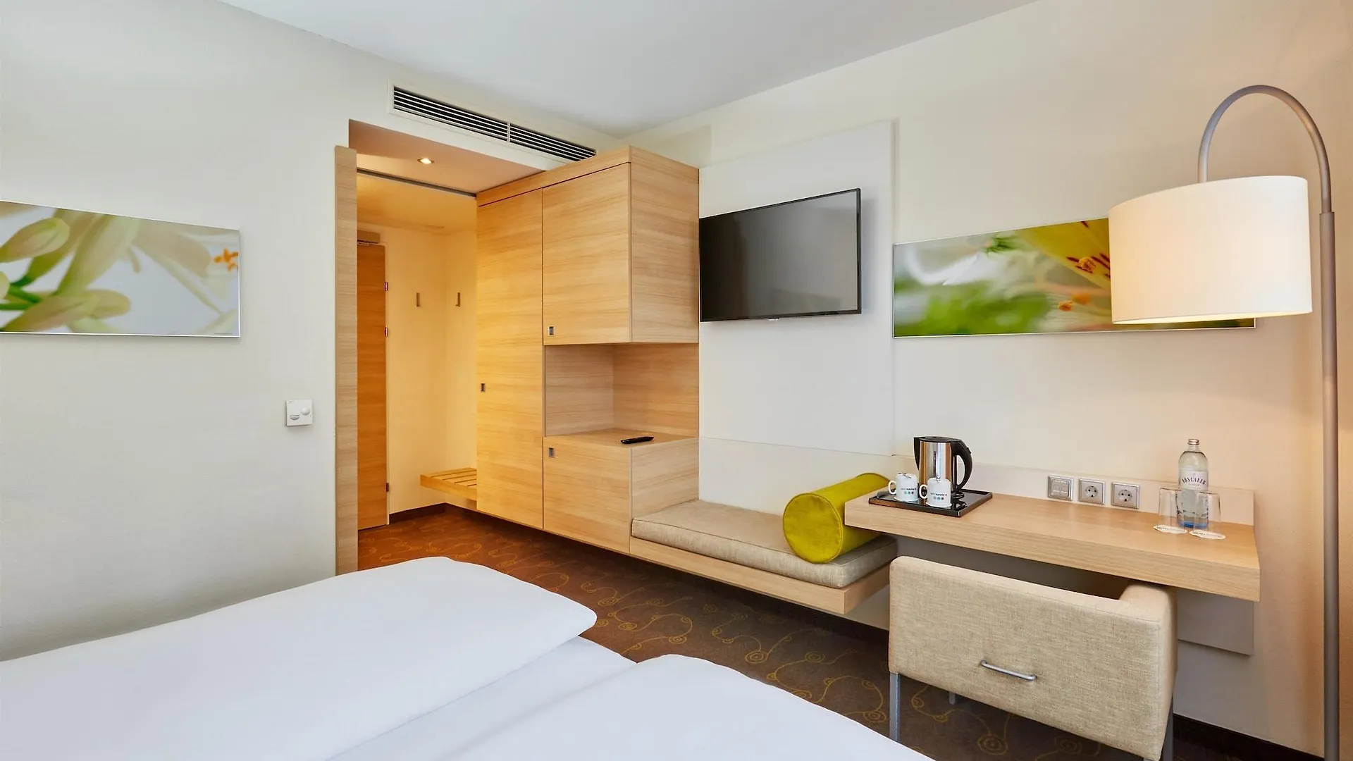 H+ Hotel Salzburg 4*,