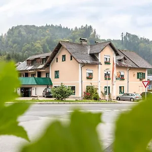 Han/Misafirhane Landgasthof Fuerstenbrunn, Grödig